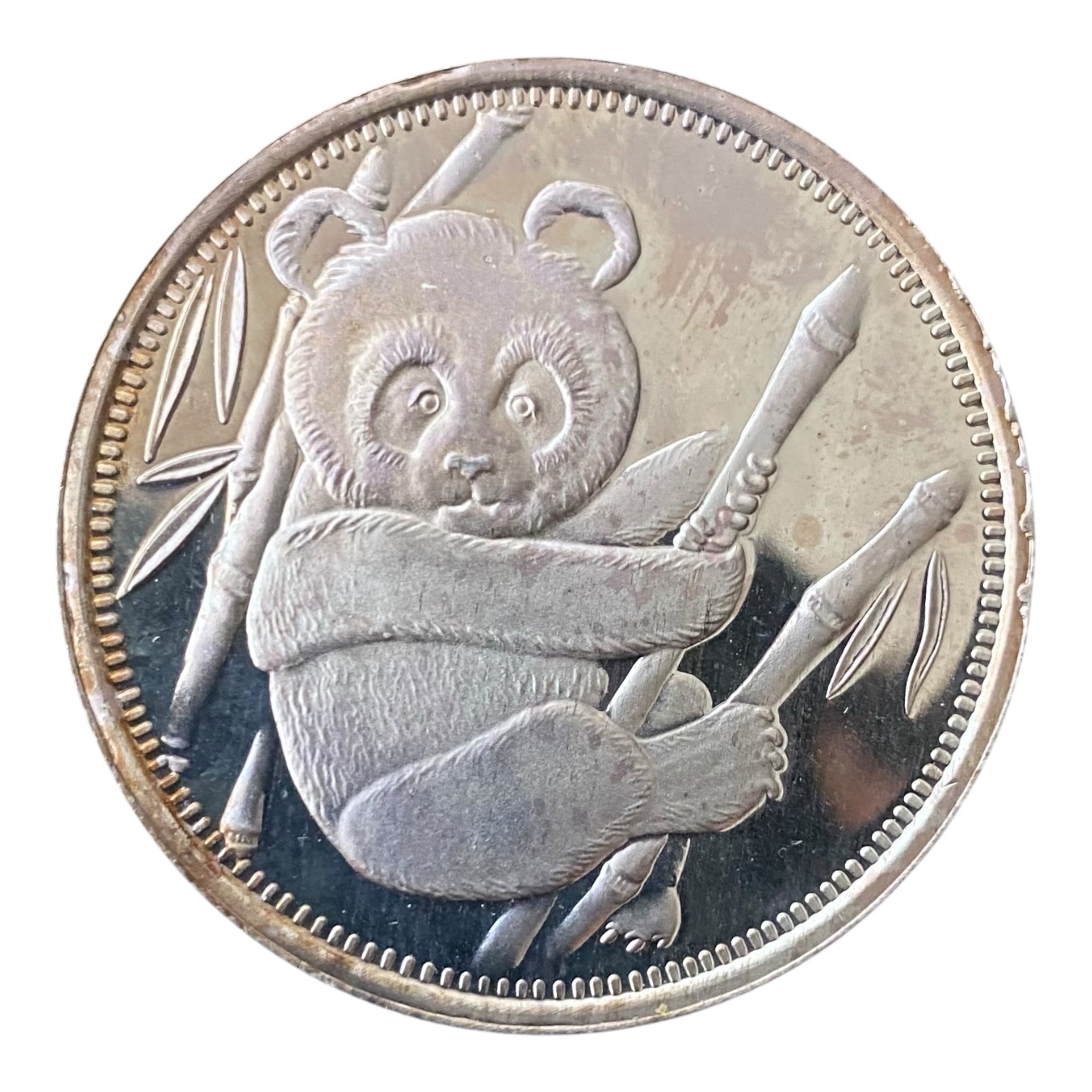 1 Onza “ Panda en El Bamboo ” Plata .999 Round - Medalla