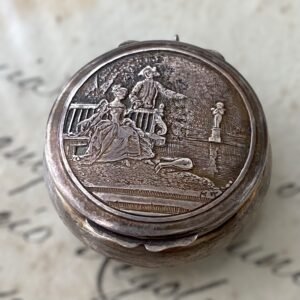 Antigua Caja De Plata Pastillero Francesa
