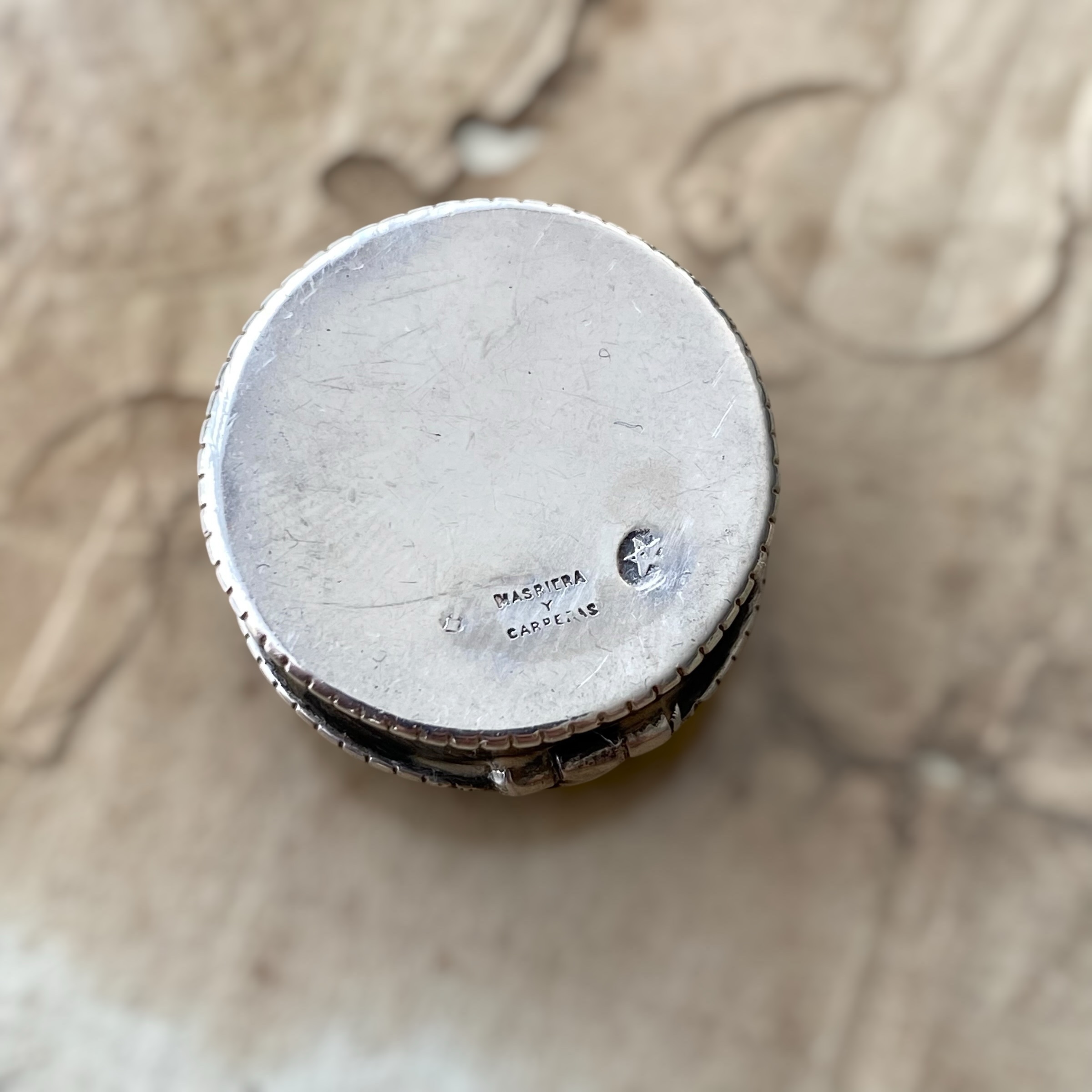 Masriera y Carrera – Caja Pastillero de Plata – Moneda Griega Clásica – 8 g – España – Siglo XX - Imagen 3