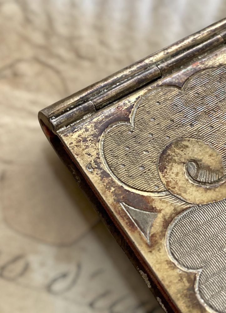 Carnet de Baile Francés de Plata Vermeil – Siglo XIX – Estilo Napoleón III – Con Lápiz Original - Imagen 4