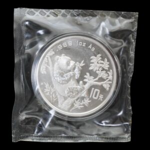 Panda 1995 – Moneda 10 Yuan China – 1 Onza de Plata .999 ( Fecha Pequeña Rama Corta) - Sellada