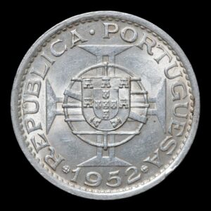 Alternative view of Macao – 5 Patacas – 1952 – Escudo Colonial Portugués – Plata .720
