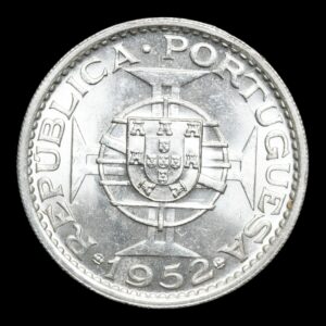 Alternative view of Macao – 5 Patacas – 1952 – Escudo Colonial Portugués – Plata .720