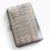 Pitillera de plata con Decoración guilloché  – Estilo Art Déco – 42,74 g – 78 × 52 mm